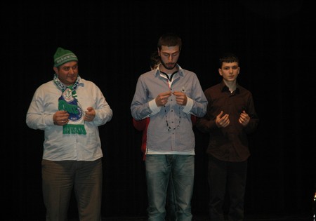 Bütün Gözler Onların Üzerindeydi! 61