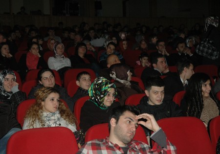 Bütün Gözler Onların Üzerindeydi! 74