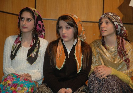 Bütün Gözler Onların Üzerindeydi! 80