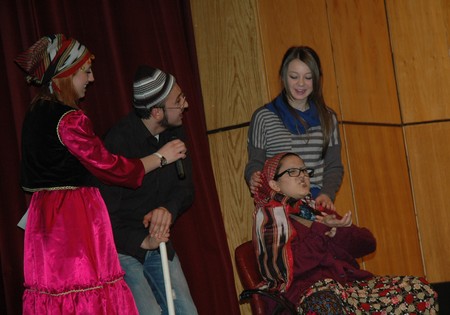 Bütün Gözler Onların Üzerindeydi! 89