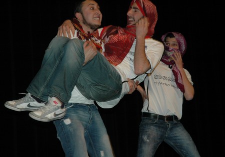 Bütün Gözler Onların Üzerindeydi! 95