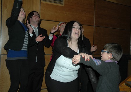 Bütün Gözler Onların Üzerindeydi! 99