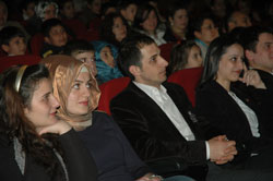 Bütün Gözler Onların Üzerindeydi!