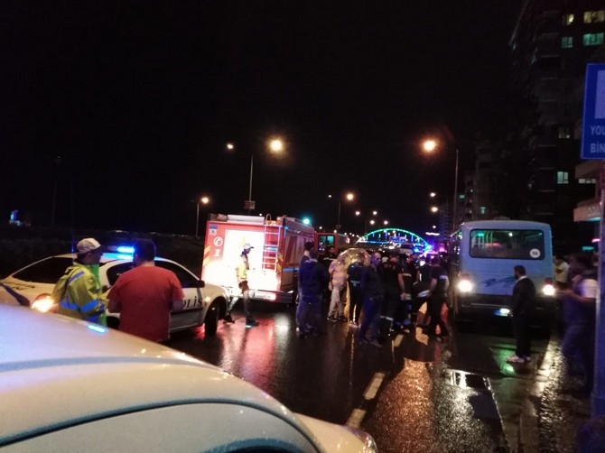Rize'de Trafik Kazası 2 Yaralı 11