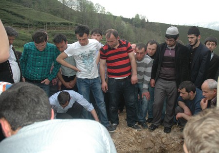 Hafız Hasan Uzun Hocaefendi Hakk'a Yürüdü 147