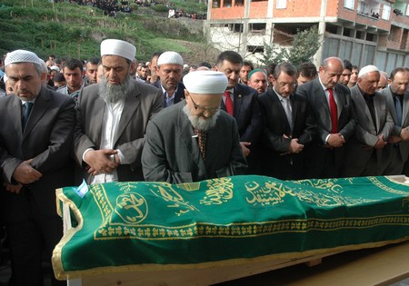 Hafız Hasan Uzun Hocaefendi Hakk'a Yürüdü 81