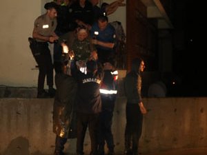 Rize’de Şiddetli Yağış 20 Daireli 1 Apartman Tahliye Edildi