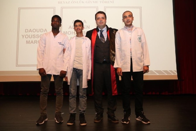 RTEÜ Tıp Fakültesi Açılış Dersi ve Önlük Giyme Töreni Gerçekleştirildi 20