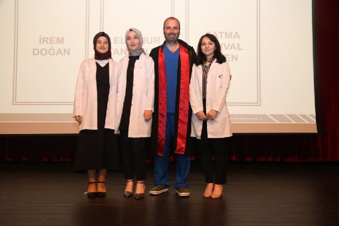 RTEÜ Tıp Fakültesi Açılış Dersi ve Önlük Giyme Töreni Gerçekleştirildi 24