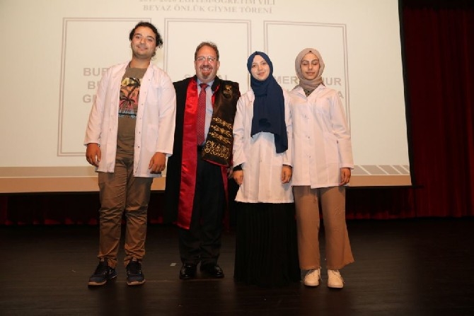 RTEÜ Tıp Fakültesi Açılış Dersi ve Önlük Giyme Töreni Gerçekleştirildi 47