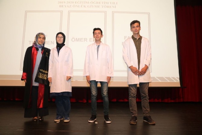RTEÜ Tıp Fakültesi Açılış Dersi ve Önlük Giyme Töreni Gerçekleştirildi 51
