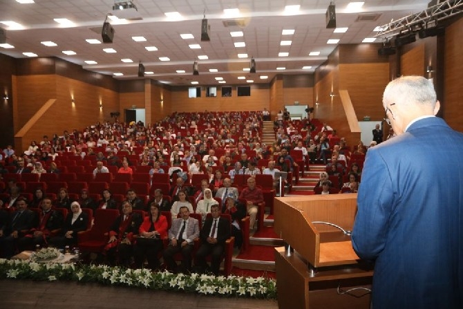 RTEÜ Tıp Fakültesi Açılış Dersi ve Önlük Giyme Töreni Gerçekleştirildi 6