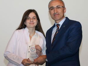 RTEÜ Tıp Fakültesi Açılış Dersi ve Önlük Giyme Töreni Gerçekleştirildi