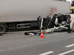 Rize'de Trafik Kazası 1 Ölü, 1 Yaralı