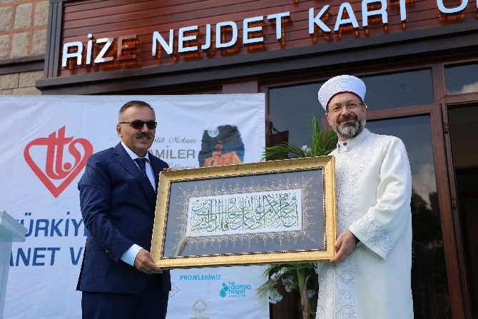 Diyanet İşleri Başkanı Ali Erbaş, Rize'de Yurt Açılışına Katıldı 8