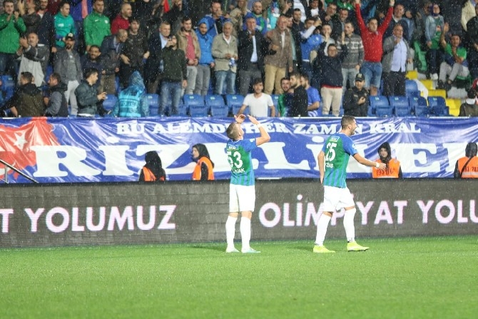 Çaykur Rizespor- Trabzonspor Maçı Fotoğrafları 24