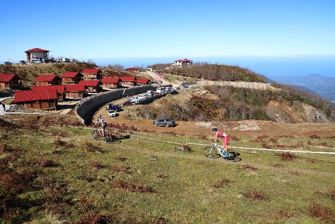 Güneysu Uluslararası MTB Dağ Bisikleti yarışları yapıldı 19