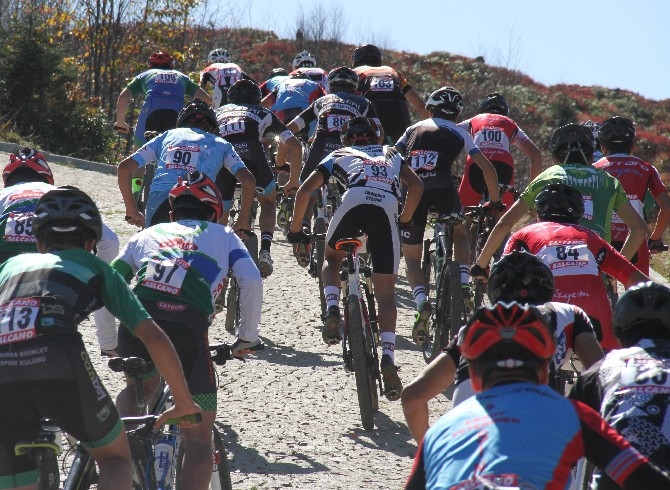 Güneysu Uluslararası MTB Dağ Bisikleti yarışları yapıldı 5