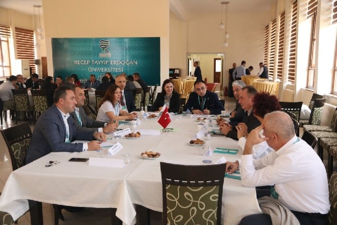 RTEÜ'de Çay Çalıştayı Düzenlendi 20