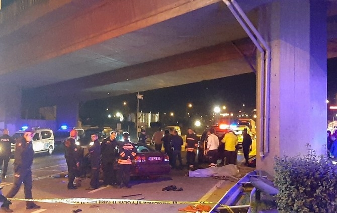 Trabzon'da feci kaza: 2 ölü, 3 yaralı 1