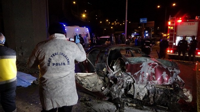 Trabzon'da feci kaza: 2 ölü, 3 yaralı 13