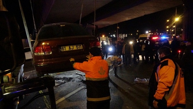 Trabzon'da feci kaza: 2 ölü, 3 yaralı 18