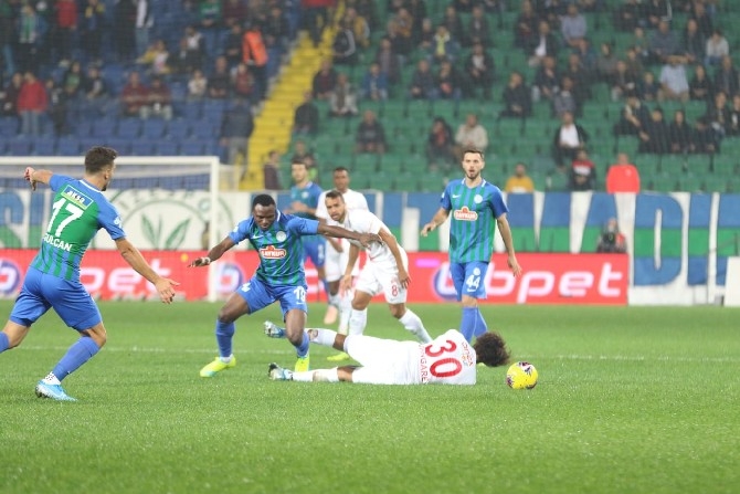 Çaykur Rizespor-Antalyaspor Maçı Fotoğrafları 9