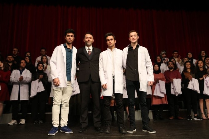 RTEÜ Diş Hekimliği Fakültesi Öğrencileri Önlüklerini Giydi 20
