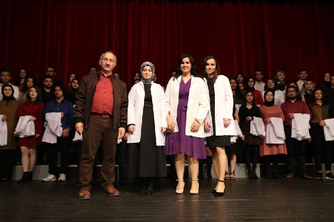 RTEÜ Diş Hekimliği Fakültesi Öğrencileri Önlüklerini Giydi 23