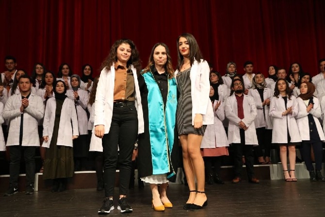 RTEÜ Diş Hekimliği Fakültesi Öğrencileri Önlüklerini Giydi 9