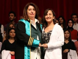 RTEÜ Diş Hekimliği Fakültesi Öğrencileri Önlüklerini Giydi