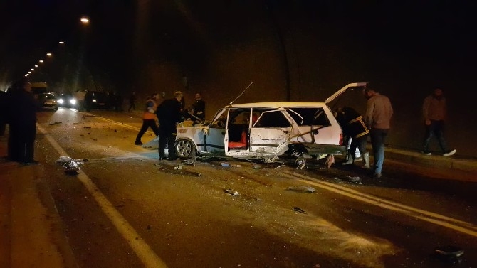 Artvin'de tünelde zincirleme trafik kazası: 4 yaralı 1