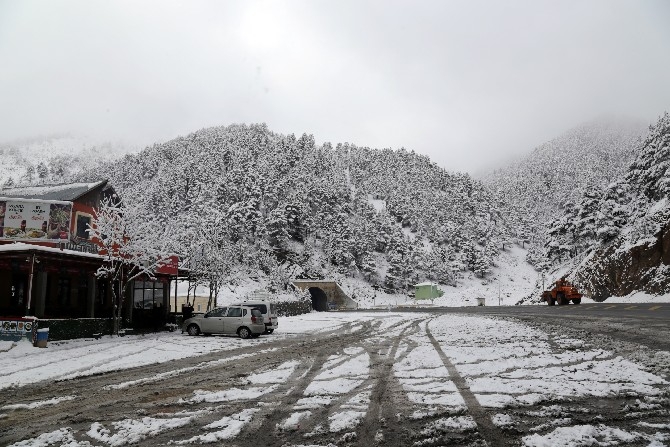 Zigana Dağı'nda kar kalınlığı 15 santimetreyi geçti 22