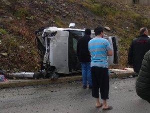 Rize’de Trafik Kazası. Bir Aile Ölümden Döndü
