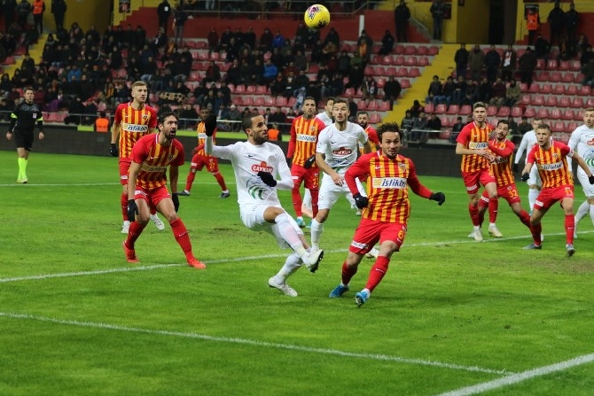 İstikbal Mobilya Kayserispor ile Çaykur Rizespor Maçı 9