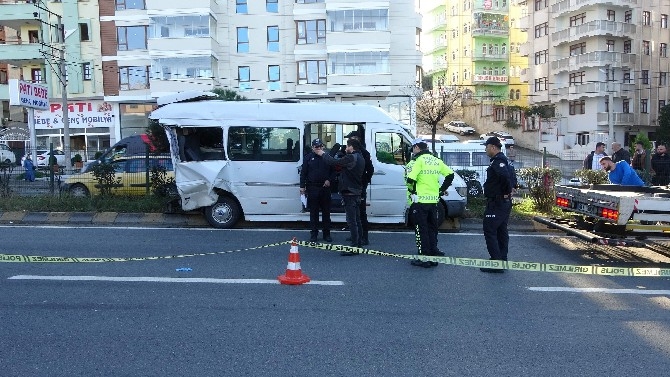 Trabzon’da feci kaza: 2 ölü, 20 yaralı 13