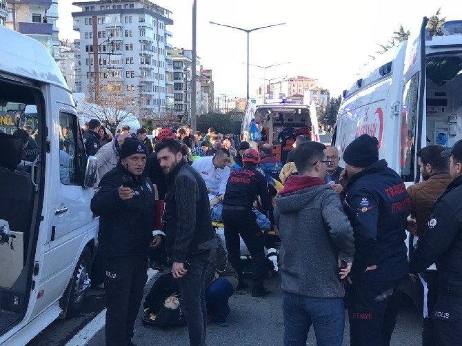 Trabzon’da feci kaza: 2 ölü, 20 yaralı 25