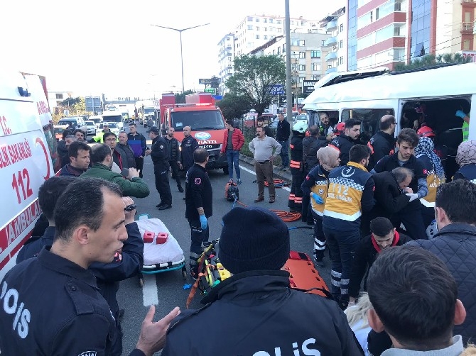 Trabzon’da feci kaza: 2 ölü, 20 yaralı 31