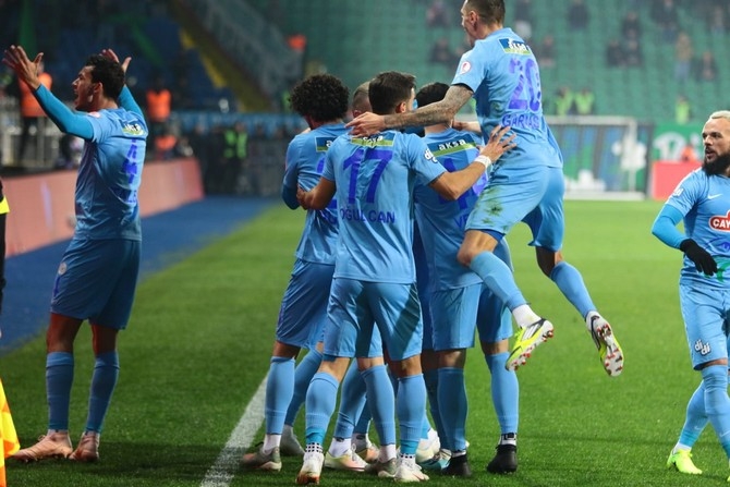 Çaykur Rizespor - Galatasaray Ziraat Türkiye Kupası Son 16 Maçı 12