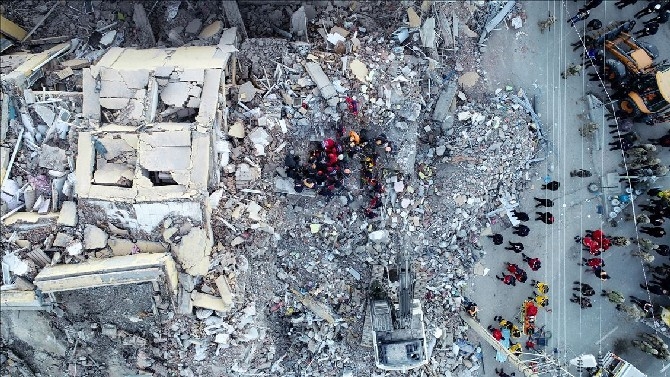 Elazığ’da 6.8 Büyüklüğünde Deprem 43