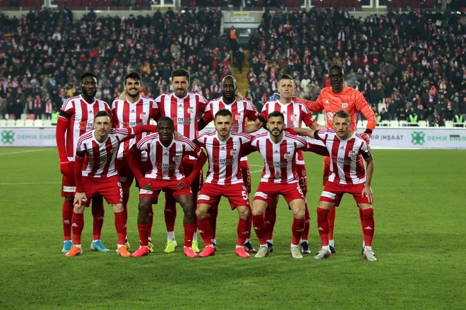 Demir Grup Sivasspor-Çaykur Rizespor Maçı Fotoğrafları 17
