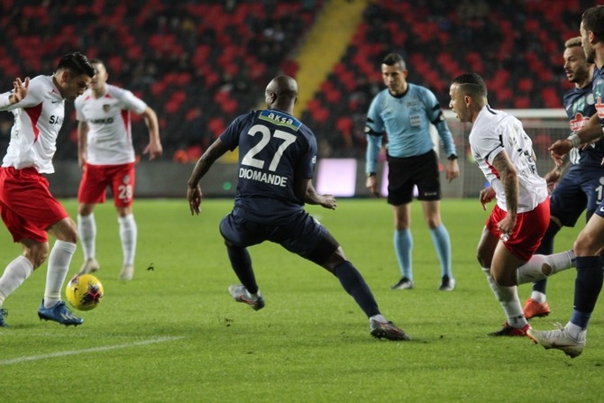 Gaziantep FK - Çaykur Rizespor Maçından Kareler 18