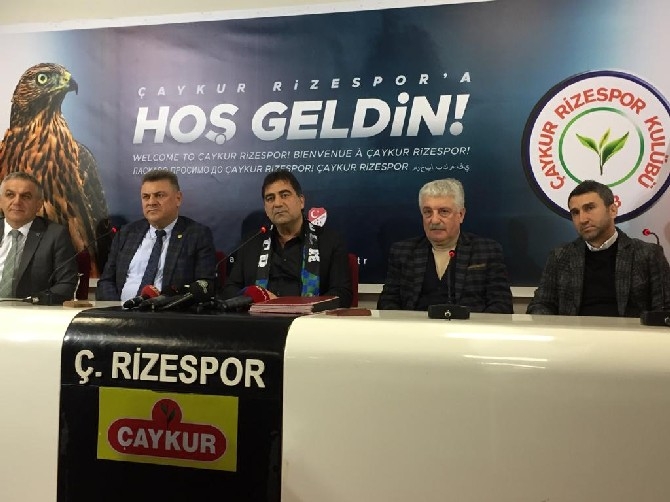 Çaykur Rizespor, Ünal Karaman ile 1,5 yıllık sözleşme imzaladı 12