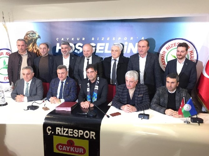 Çaykur Rizespor, Ünal Karaman ile 1,5 yıllık sözleşme imzaladı 13