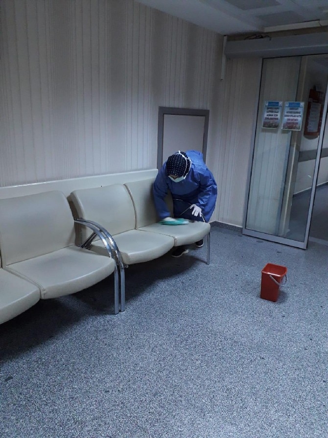 Rize'de hastaneler dezenfekte edildi 14