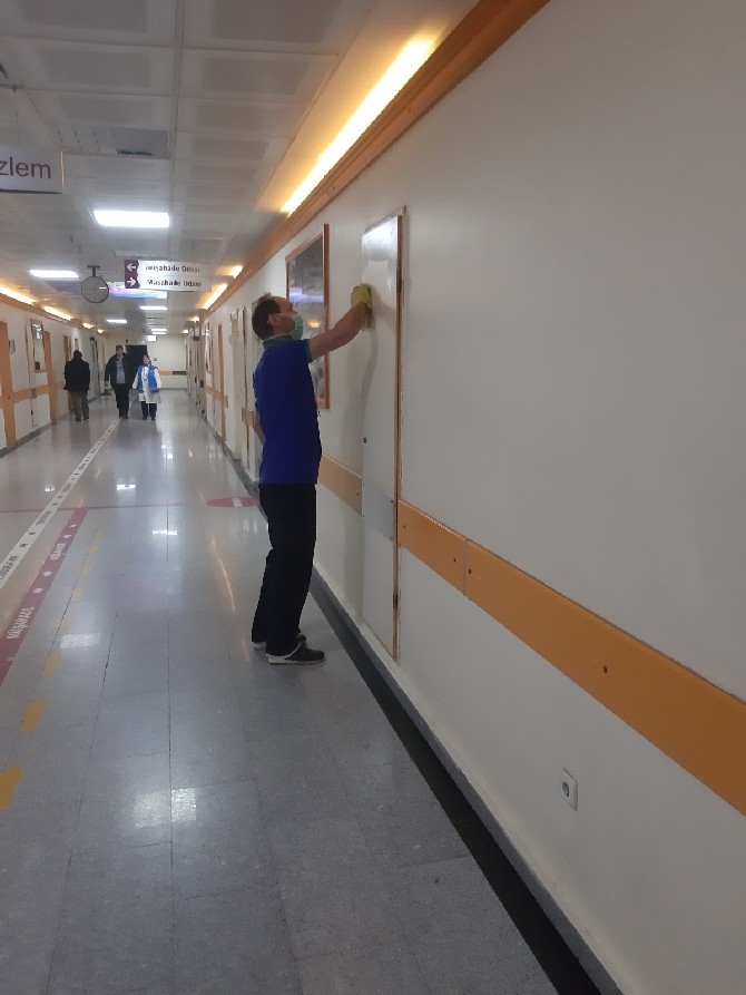 Rize'de hastaneler dezenfekte edildi 30