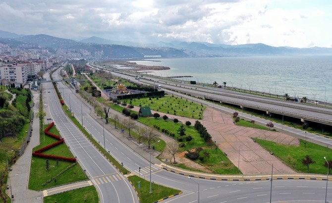 Sokağa çıkma yasağıyla Trabzon sessizliğe büründü 25
