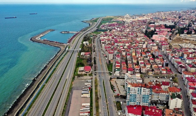 Sokağa çıkma yasağıyla Trabzon sessizliğe büründü 7