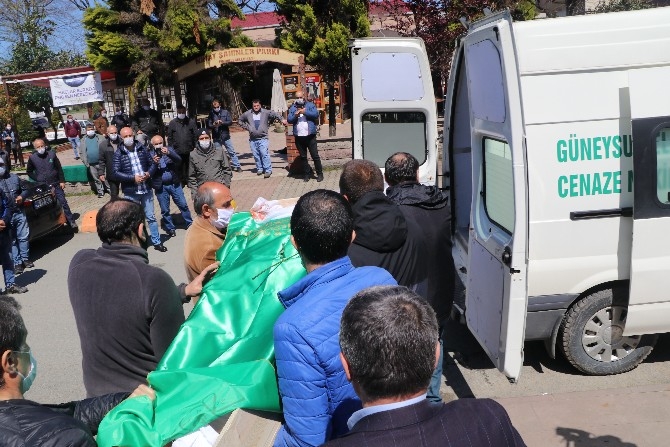 Rize'de öldürülen AK Parti Fındıklı İlçe Başkan Yardımcısı Gamze Pa 23