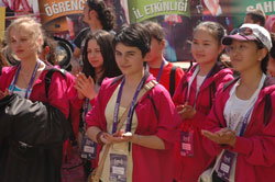 Türkçe Olimpiyatçıları Rize'ye Geldi